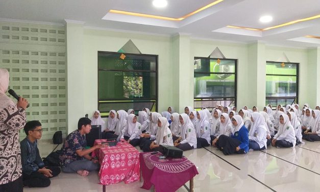 SOSIALISASI SEKOLAH BERKELANJUTAN MTsN 5 SLEMAN