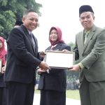 MTsN 5 Sleman Terima Sertifikat Akreditasi Perpustakaan dari Perpusnas