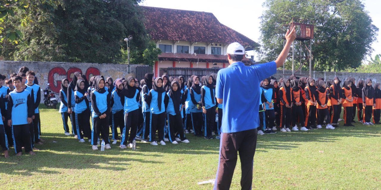 OSIM MTsN 5 SLEMAN SUKSES MENGADAKAN CLASS MEETING OLAH RAGA