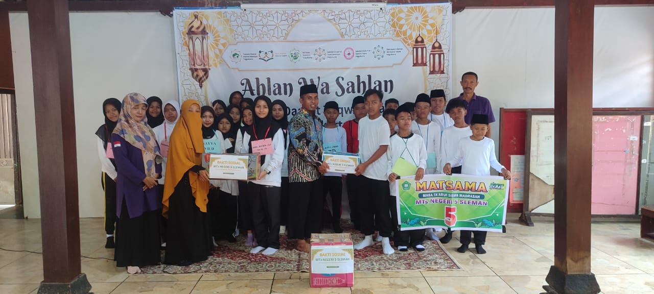 MATSAMA MTSN 5 SLEMAN ADAKAN BAKTI SOSIAL DAN KUNJUNGAN BELAJAR