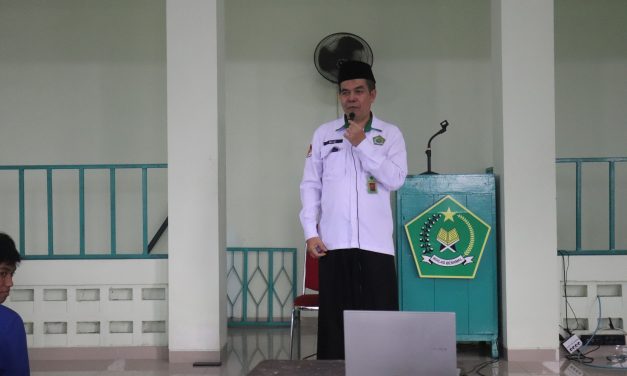 PENGAJIAN TAHUN BARU HIJRAH MTsN 5 SLEMAN: KESERIUSAN MENGHASILKAN KEMULIAAN