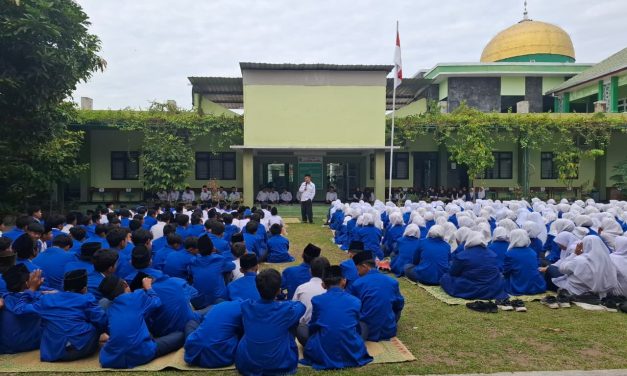 MENGGALI MAKNA SYAFAAT RASULULLAH DI PENGAJIAN MAULID NABI MUHAMMAD MTSN 5 SLEMAN