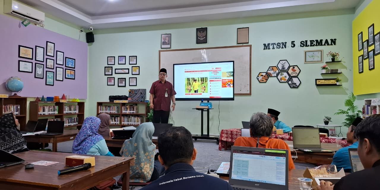 MTsN 5 Sleman Kembangkan LMS Berbasis Google Site