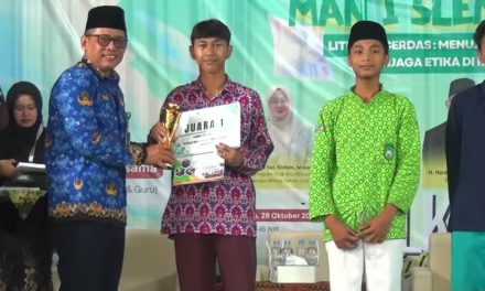 Film “Fomo Tapi Bohong” Karya MTsN 5 Sleman Raih Juara 1 Piala Gubernur DIY dalam Lomba Video Kreatif Bulan Bahasa dan Sastra