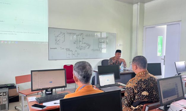 MTsN 5 Sleman Gelar Bimtek SRIKANDI untuk Perkuat Tata Kelola Kearsipan Digital