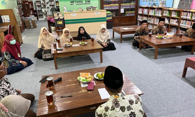 MTs Miftahunnajah Studi Tiru ke Perpustakaan Miftahul Ilmi MTsN 5 Sleman, Belajar Best Practice Akreditasi Perpustakaan