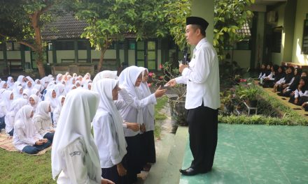 Sambut Tahun Baru Hijriah, MTsN 5 Sleman Gelar Pengajian dan Ajak Siswa Meneladani Semangat Hijrah Rasulullah